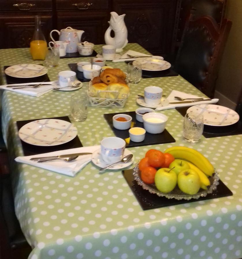 Bed and Breakfast The House Of Lavender Queaux Экстерьер фото